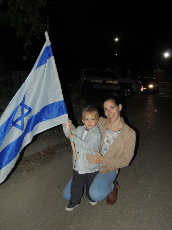 חנוכה חיבורים בני 90 נובמבר 2013 043