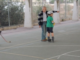 חוג הוקי גלגיליות(14 תמונות)